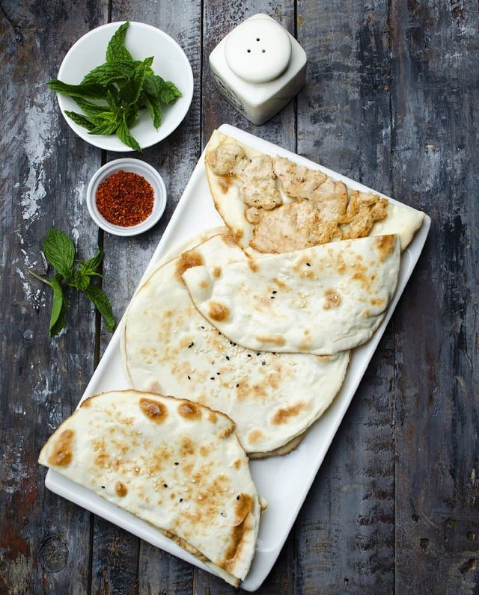شرحات دجاج بعجين/ Chicken Slices Pies